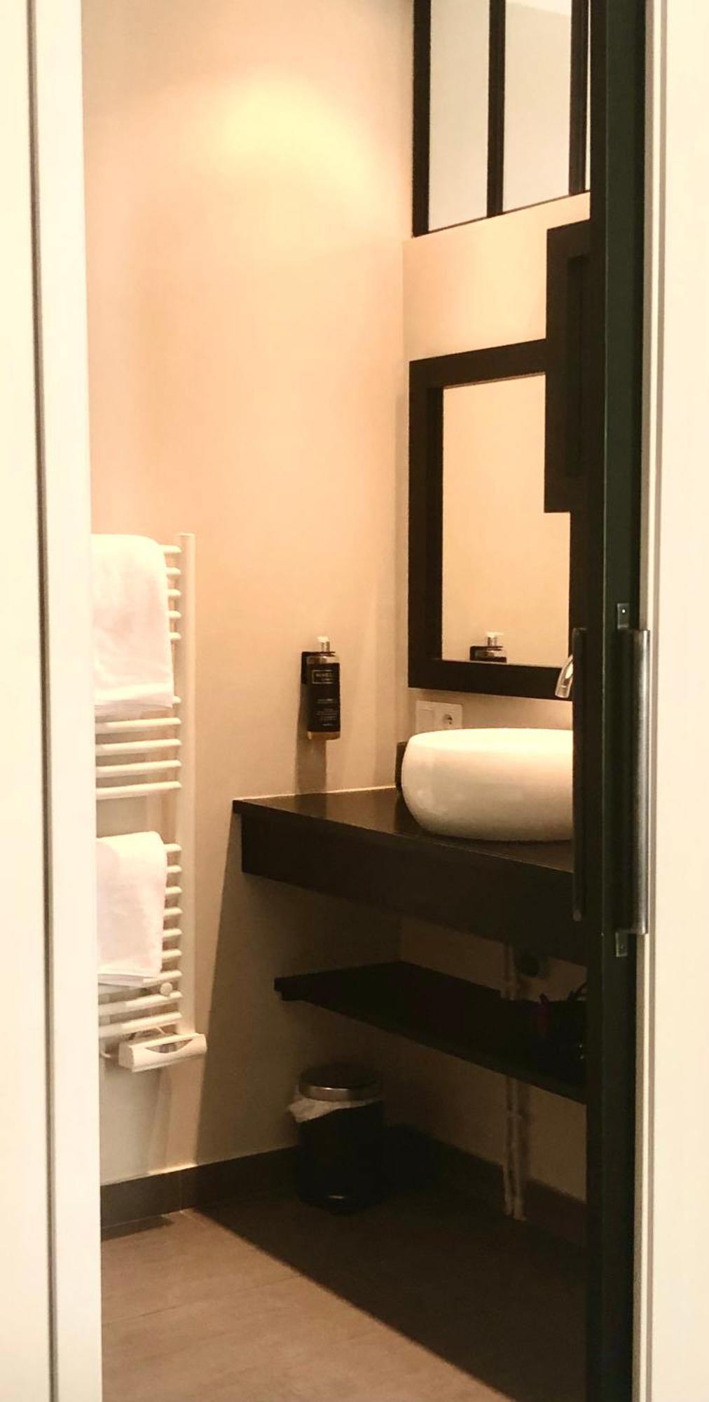 L'Amiral - Leparticulier Collection Chartres Room photo